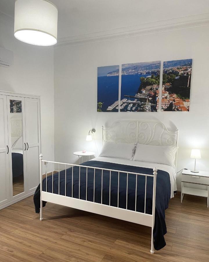 B&B Acqua Azzurra Кастеламаре ди Стабия Екстериор снимка
