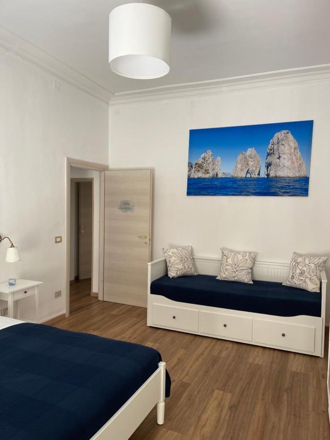B&B Acqua Azzurra Кастеламаре ди Стабия Екстериор снимка